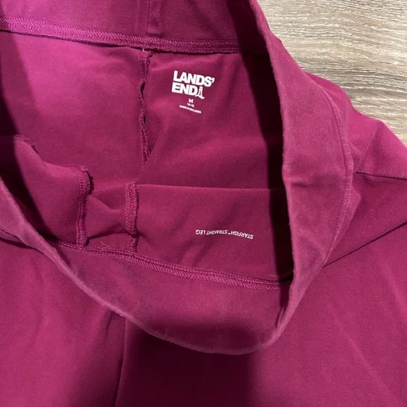 Land’s End Women’s Starfish Mid-Rise Straight Leg Pants Size Medium Fuchsia - Picture 3 of 8